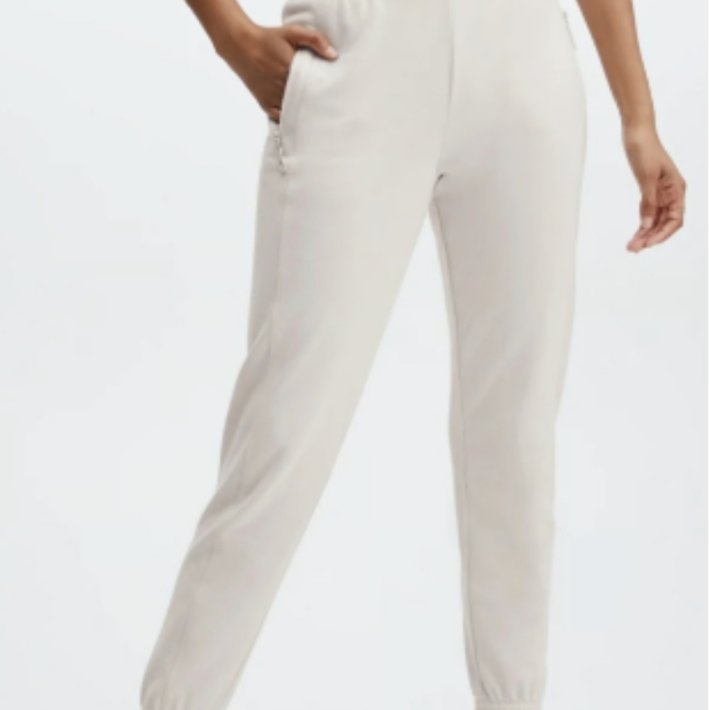 Fabletics eco-conscious slim sweatpant size 1x/16-18